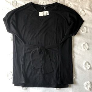 Express Tie-waist tee